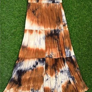 Eesome Tie-Dye Maxi Skirt in Brown and Black